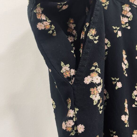 SUSINA 2X Black Floral Pull On Elastic Waist Ruffle Leg Crop Coquette Fairy Pant - Picture 15 of 16